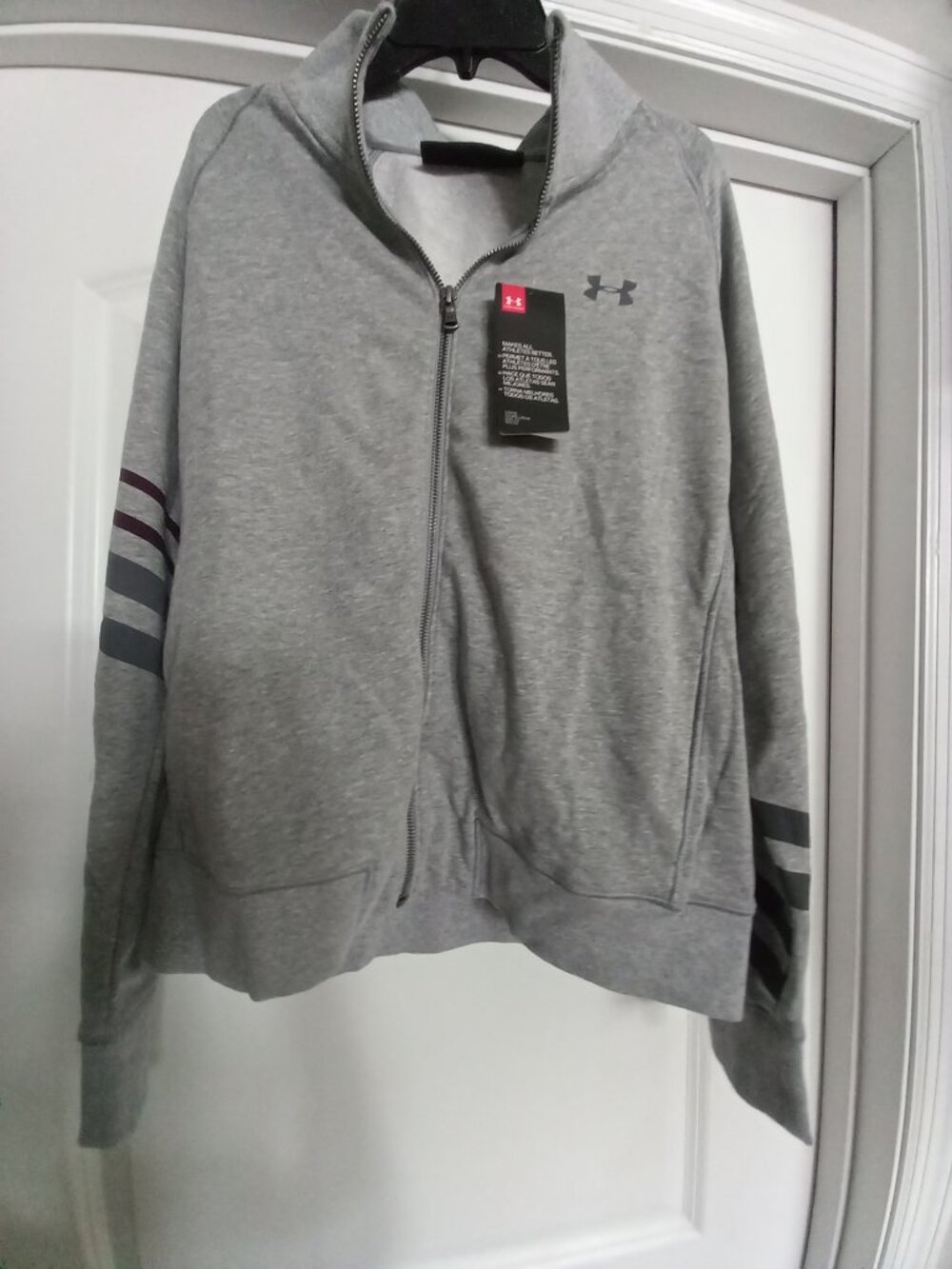 Under Armour Medium Womens Loose Hoodie Fullzip Has Tags
